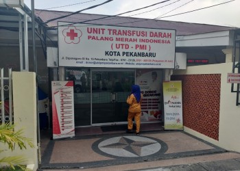 Donor Darah Lebih Seratus Kali, Tujuh Warga Riau Terima Penghargaan dari Presiden