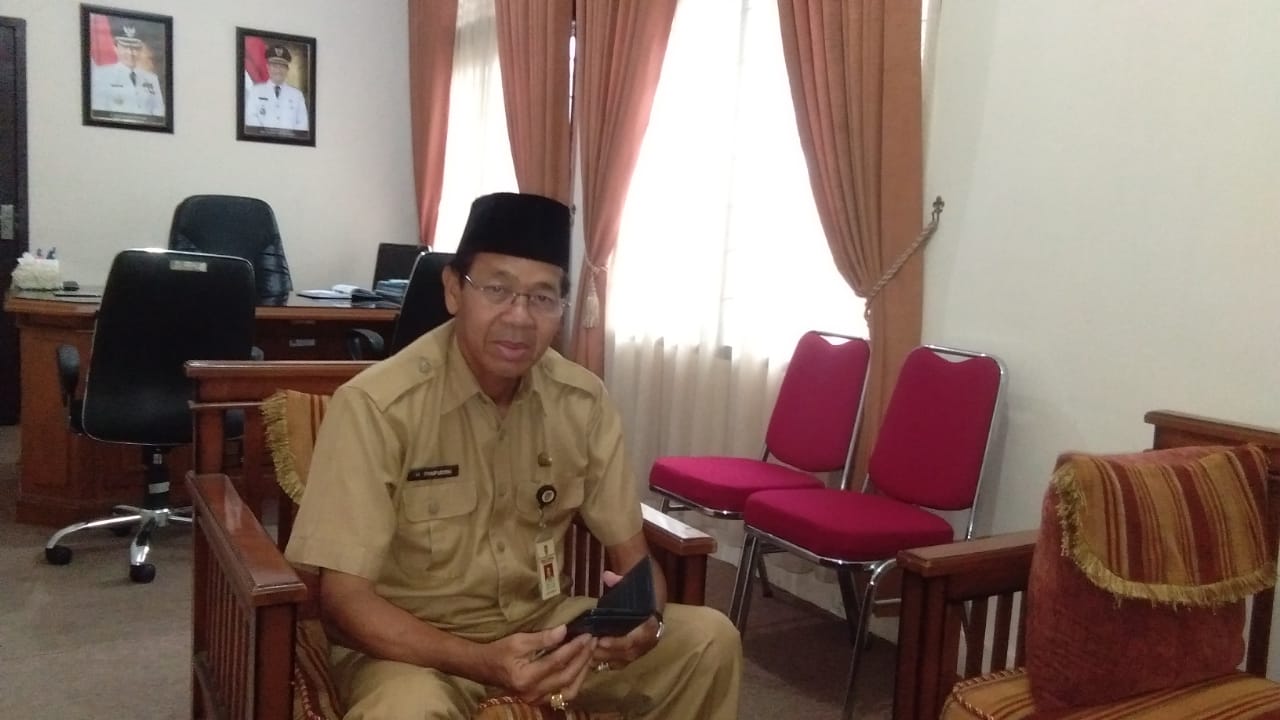 Kepala Dinsos Kabupaten Inhil Harap Penerima Bantuan PKH yang Sudah Mampu Agar Mengundurkan Diri