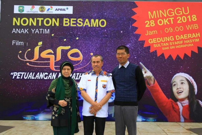 Syamsuar dan Ribuan Anak Yatim Nonton Film Iqro II