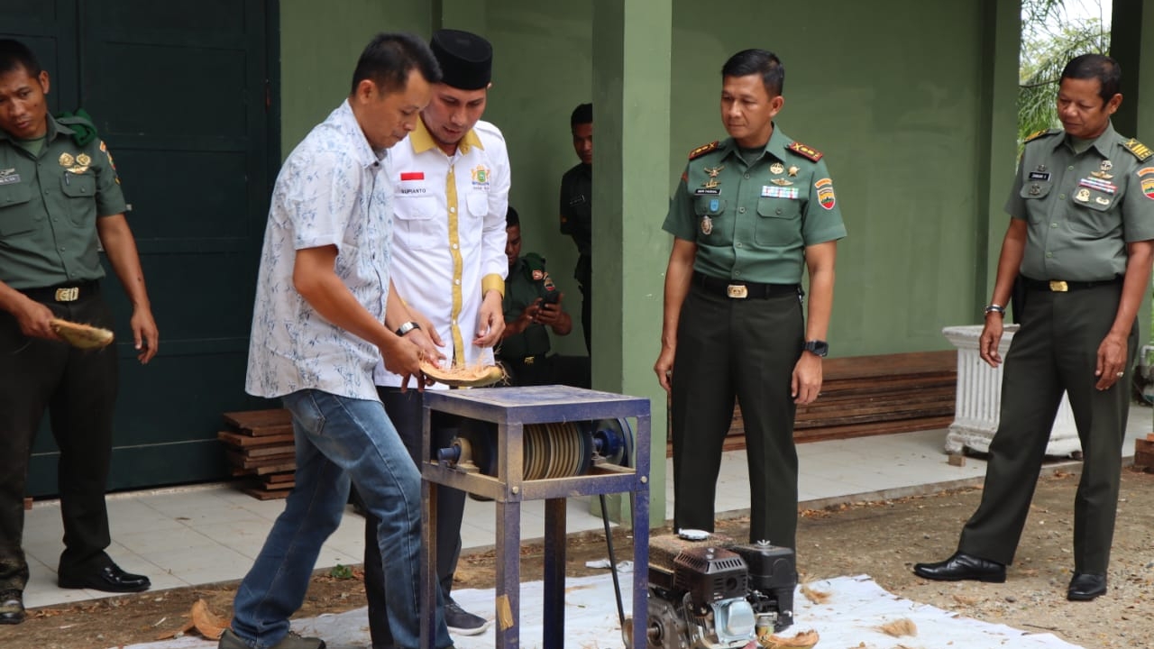 Dandim 0314 Inhil Ciptakan Pelaku Usaha Lokal untuk Menunjang Ekonomi Masyarakat