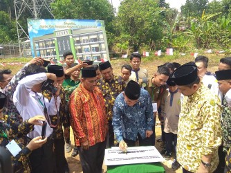 Mendikbud Larang Guru Berpihak kepada Salah Satu Peserta Pemilu