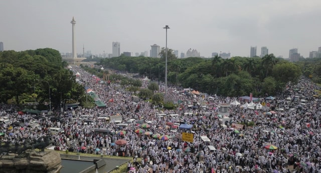 Woow Massa Reuni 212 Penuhi Kawasan Monas hingga Sarinah