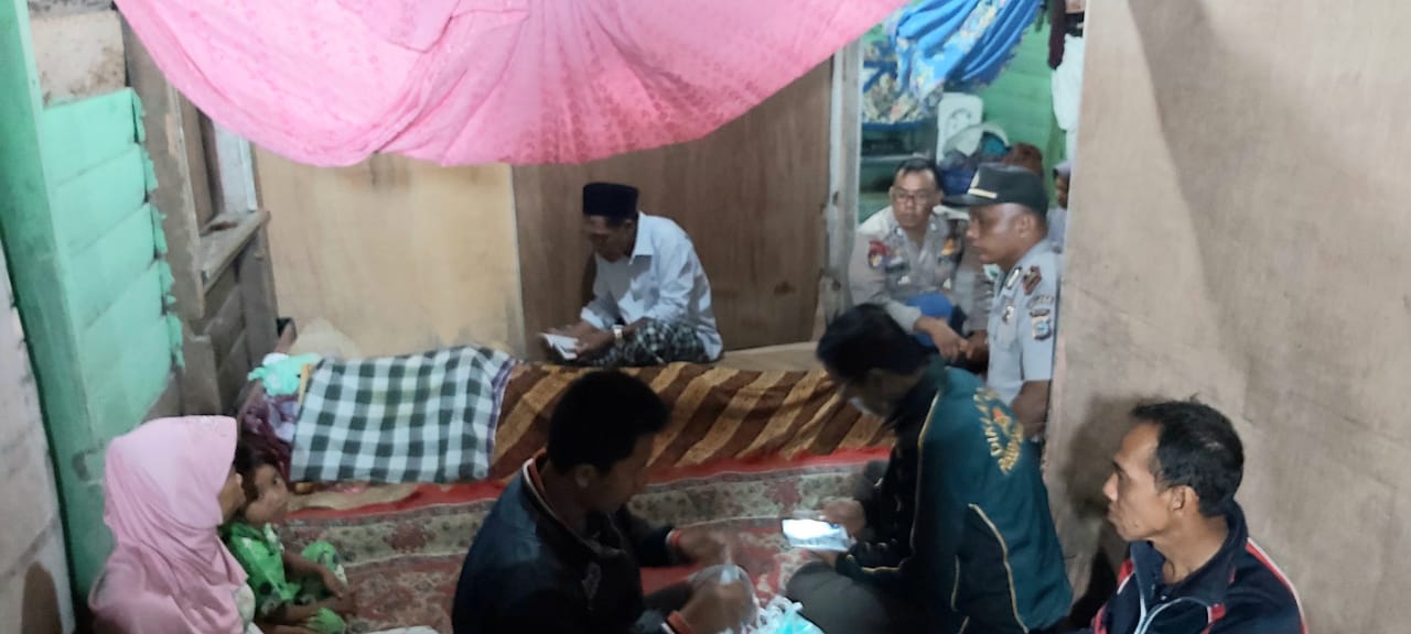 Polsek Enok dan Tim Gabungan Temukan Korban Tenggelam Teluk Medan