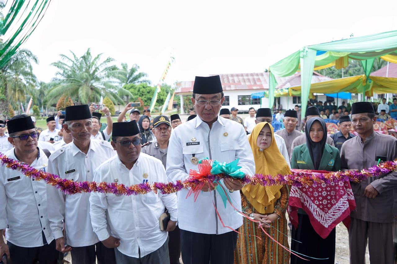 Bupati HM.Wardan Resmikan BLKK diharapkan Melahirkan SDM yang Berkualitas dan Jujur