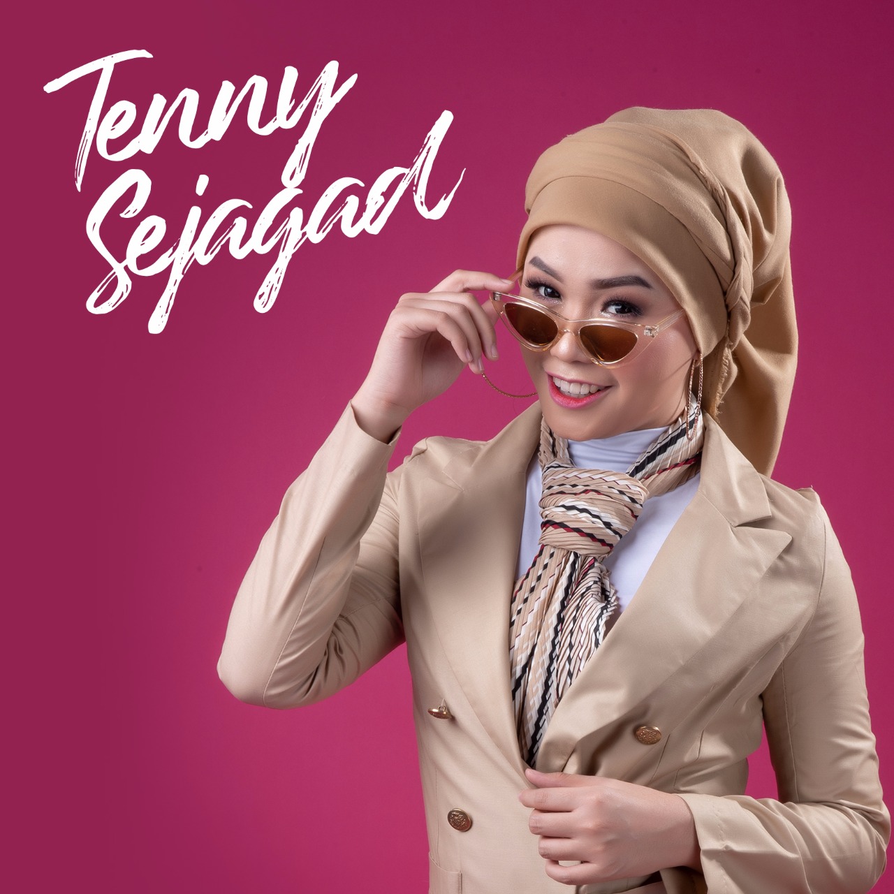 Tenny Sejagad: Hijab Bukan Larangan Untuk Meniti Karir, Ini Lagu Terbarunya !!!