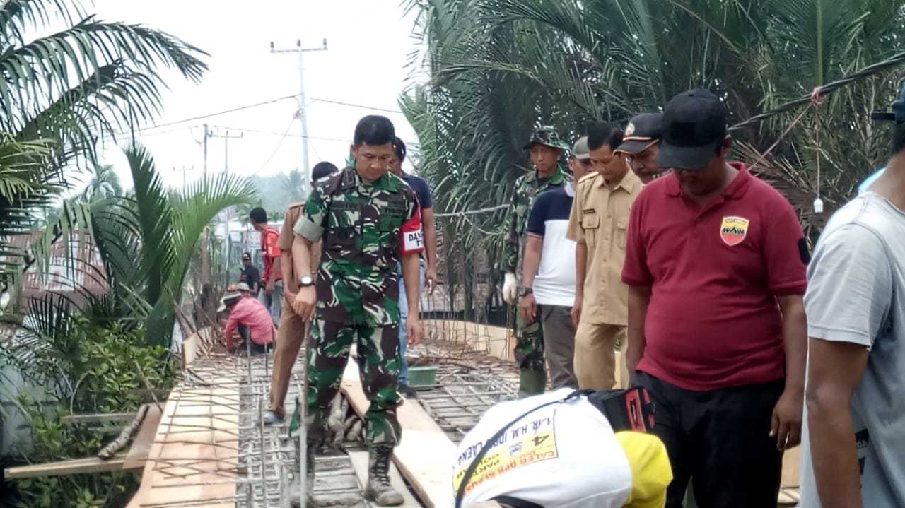 Dandim 0314 Inhil Tinjau TMMD ke 106 Desa SeberangSanglar