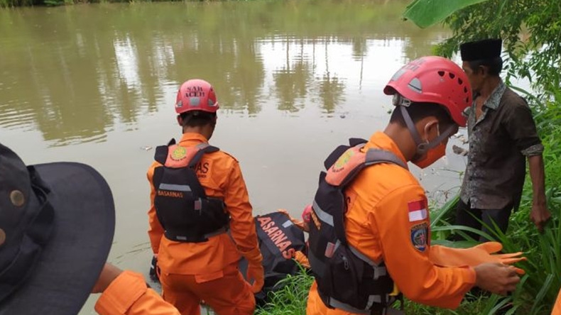 Dua Warga Lampung Ditemukan Tewas Tenggelam Karena Tidak Bisa Berenang