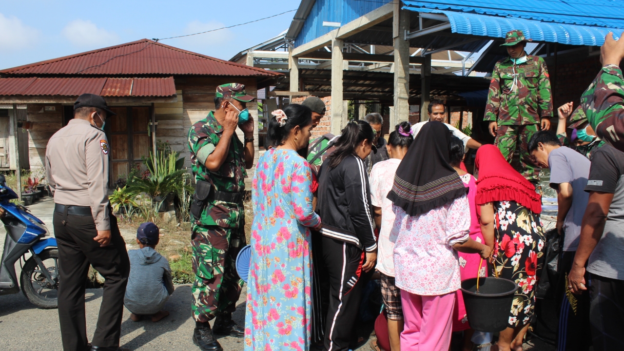 Personil Kodim Inhil Aktif Bantu Pemda Dalam Proses Penanganan Penyelenggaraan Covid 19