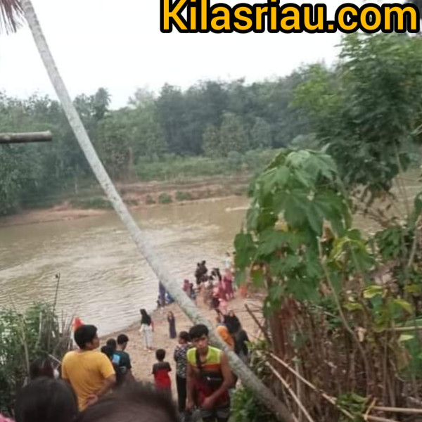 Dua Bocah Hanyut di Sungai Batang Tebo, Satu Ditemukan dan Satu Masih dalam Pencarian Warga