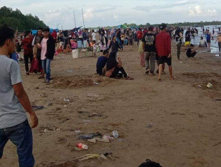 Pengunjung Buang Sampah Sembarangan, Kades Teluk Kiambang Beri Himbauan