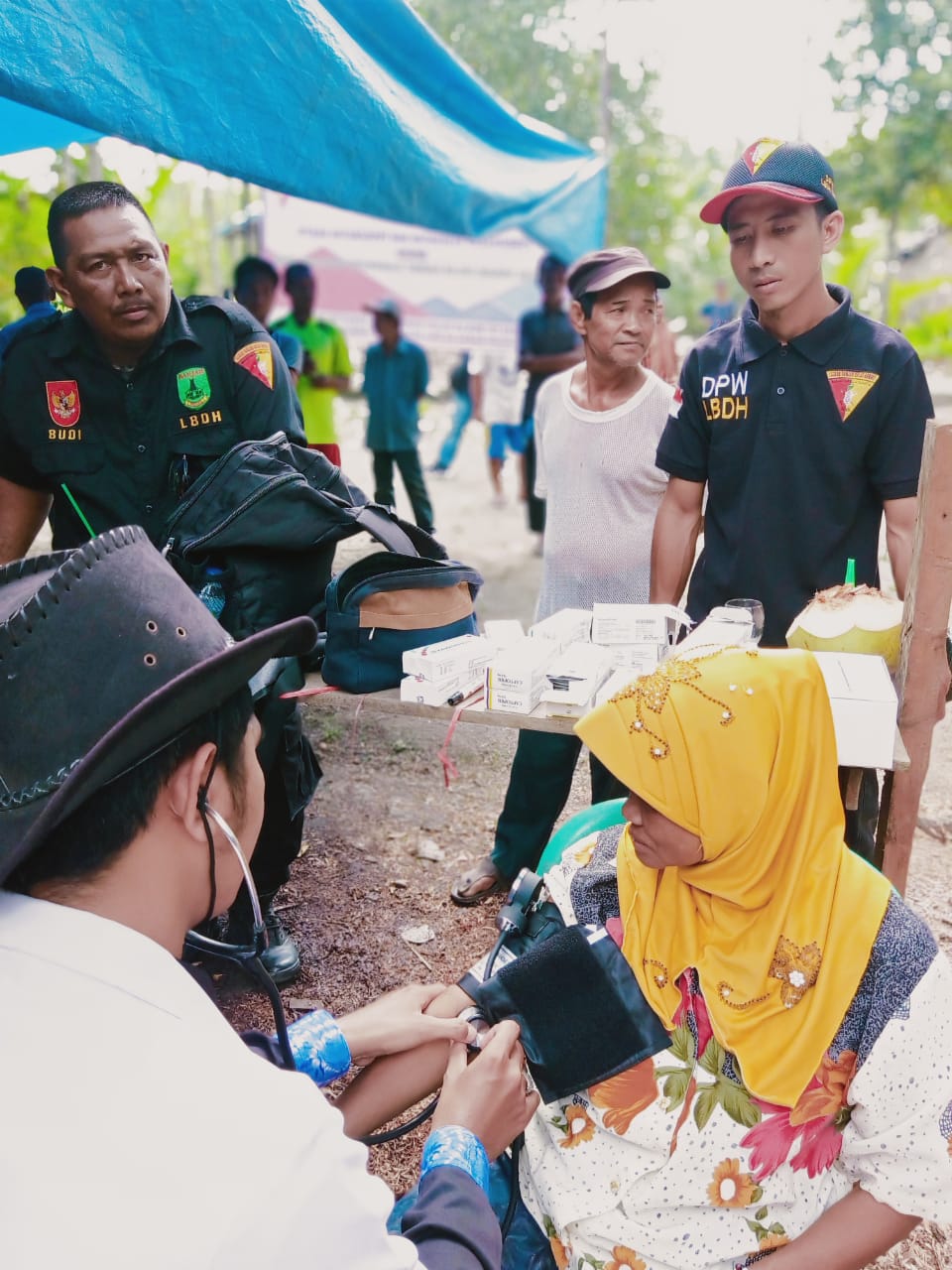 Pemeriksaan Kesehatan dan Pengobatan Gratis yang di Gelar DPW LBDH Inhil