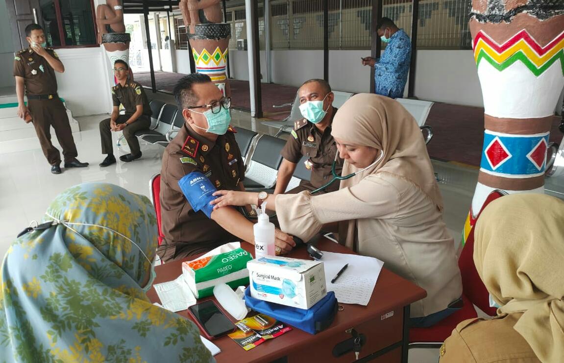 Cegah Covid 19 (Virus Corona), Kejati Papua Barat Ambil Langkah pemeriksaan Secara Berkala