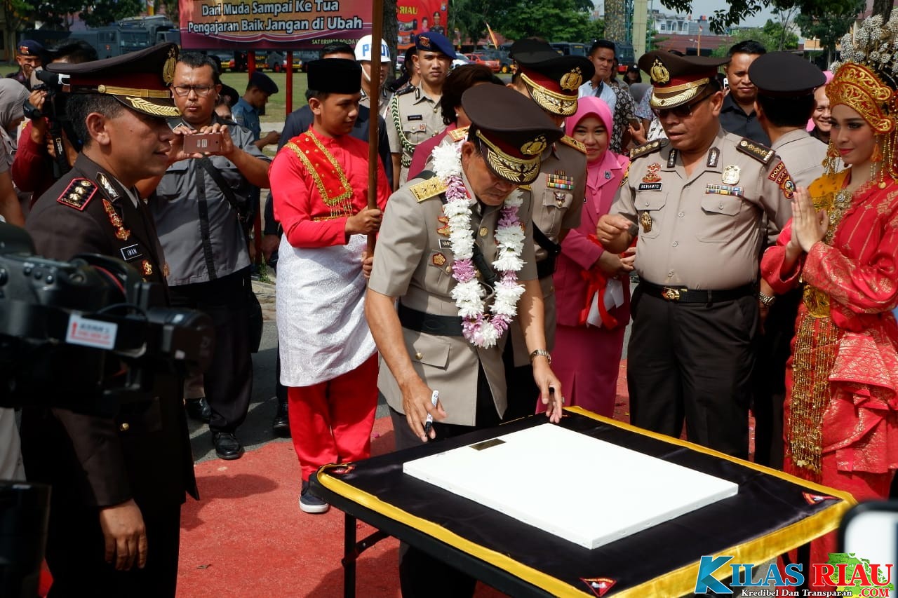 Resmi Jabat Kapolda Riau, Brigjen Widodo Tolak Deklarasi 2019 Ganti Presiden