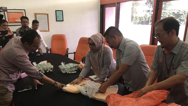 Bawaslu Meminta PT Pos Tahan Paket 'Indonesia Barokah' di Tanah Minang