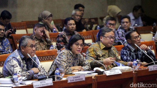 Rapat Bareng Sri Mulyani Cs, Anggota DPR soal Utang