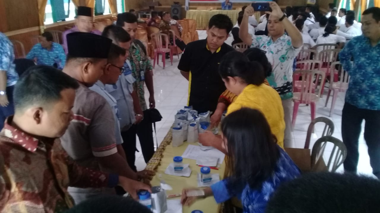 Didampingi Granat Inhil, Lapas Tembilahan Adakan Test Urine Seluruh Pegawai dan CPNS