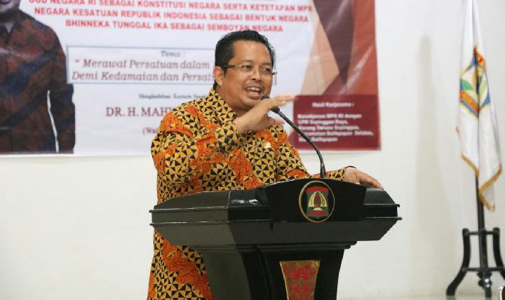 Wakil Ketua MPR tentang PP Hadiah Rp 200 Juta untuk Pelapor Korupsi