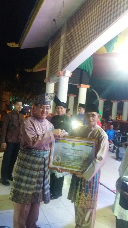 Milad Pemkab Inhil Ke - 54 Di Meriakan Musik, Tari, Puisi, Atraksi Teatrikal, dan Kembang Api