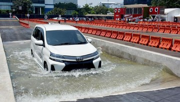 Kemenhub Bangun Kolam Air Uji Mobil Listrik Tahun Depan