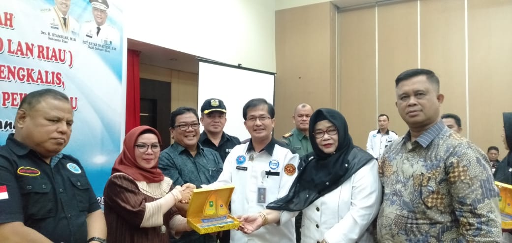 Hadiri Pelantikan Lembaga Anti Narkotika Provinsi Riau, Misharti: Narkoba Merupakan Musuh Kita Semua