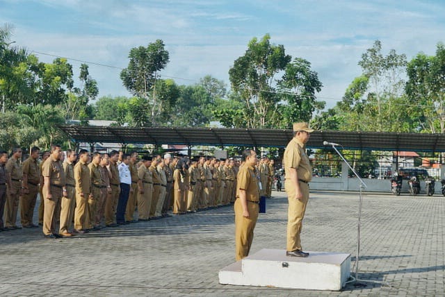 Sekda Meranti Minta ASN Mampu Berikan Pelayanan yang Nyaman Bagi Masyarakat