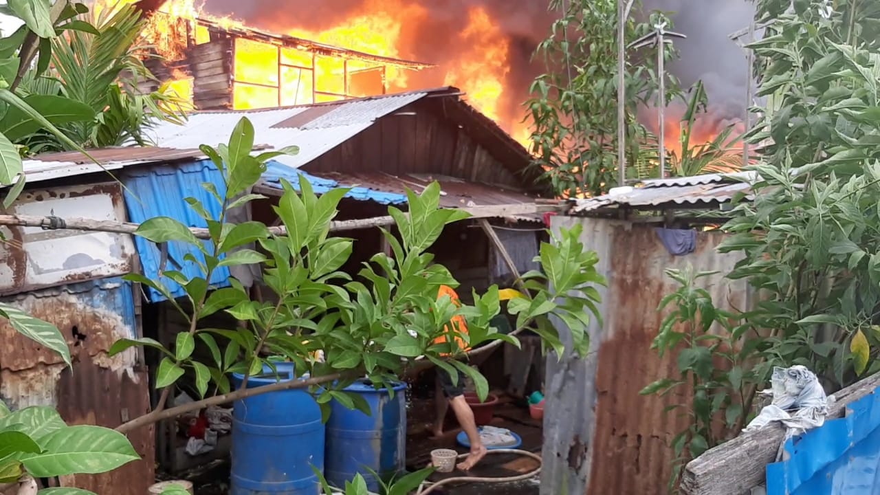 Si Jago Merah Kembali Hanguskan Rumah Warga di Jalan Nangka Tembilahan 