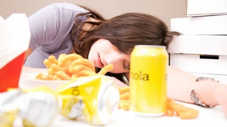 Ternyata Bahaya, 5 Kebiasaan Buruk Ini Sering Kita Lakukan Setelah Makan