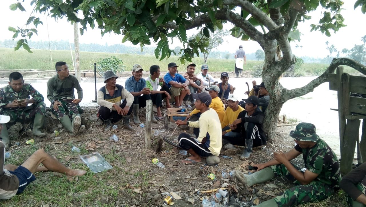 Baru 2 Minggu, TNI dan Warga di Lokasi Sasaran TMMD ke 106 Sudah Seperti Keluarga