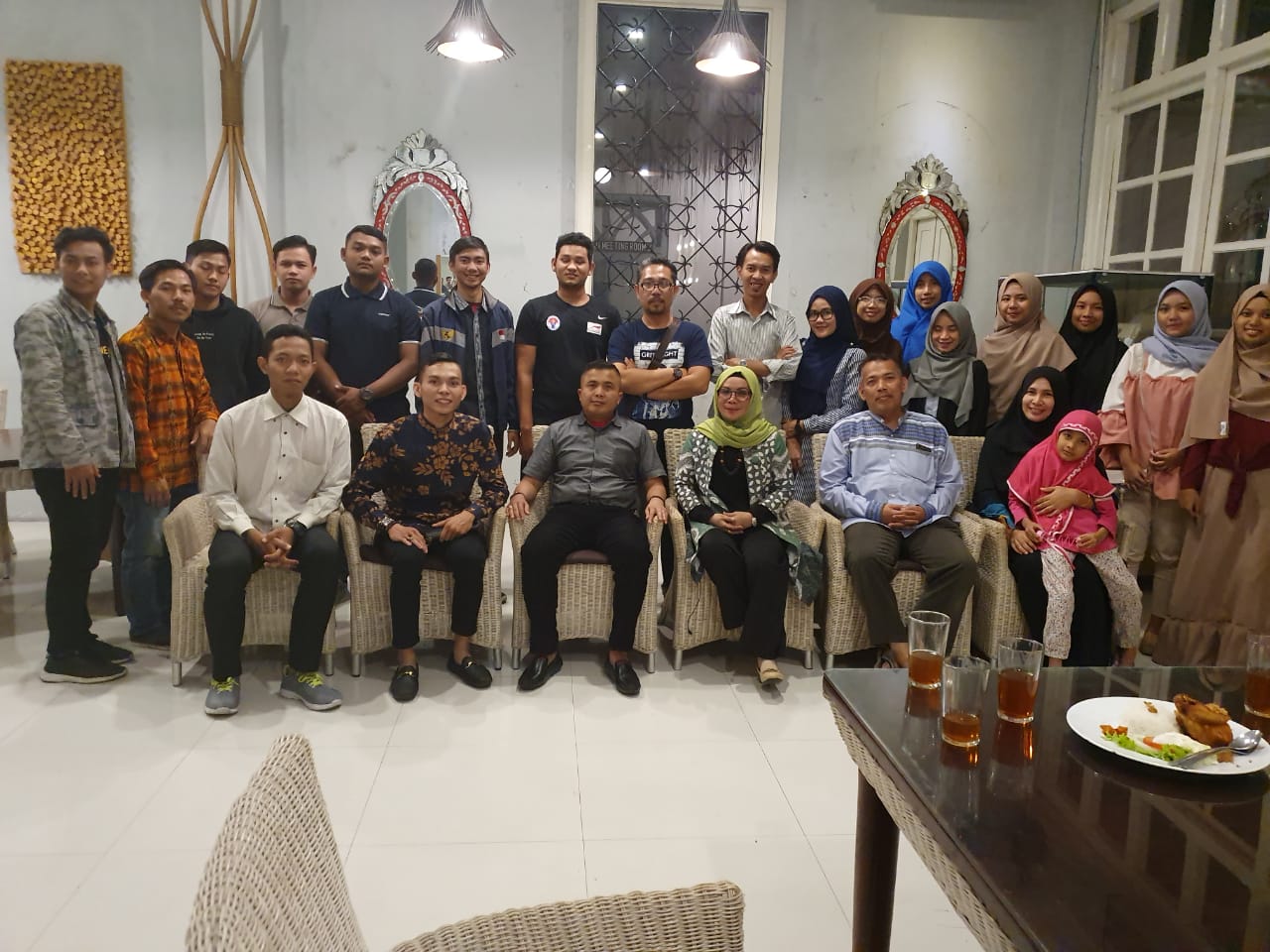 IKPMR Surakarta Jalin Silaturahmi Bersama Dr Misharti SAg MSi Anggota DPD RI