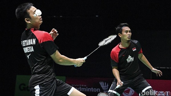 Duel Bulutangkis  Fajar/Rian Vs Hendra/Ahsan