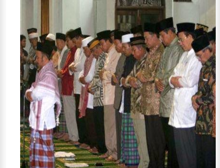 Kemenag Inhil Sarankan Masyarakat Bawa Sajadah yang Mau Sholat Berjamaah ke Masjid