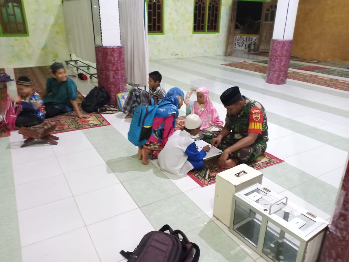 Serda Arif D, Menggalakan Gerakan Magrib Mengaji Bagi Anak-Anak di Pulau Burung