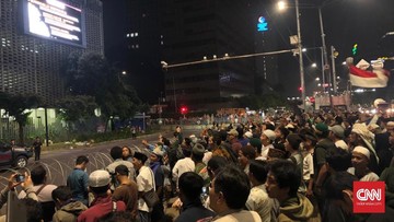 Massa Aksi Bawaslu Enggan Bubar, Masih Alot Dalam Negosiasi