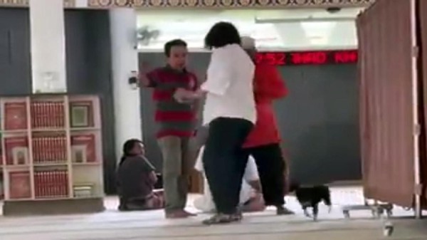 Pembawa Anjing ke Masjid Punya Riwayat Sakit Jiwa