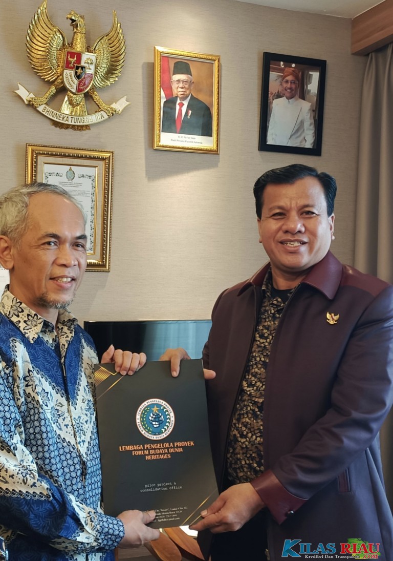 Plt Bupati Kuansing Tanda Tangani Naskah Hibah PJU-TS dari LPP-BIFBWD