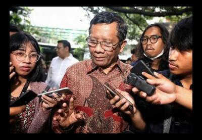 Mahfud MD Tegaskan Tidak Gabung Dalam Tim Asistensi Hukum Wiranto
