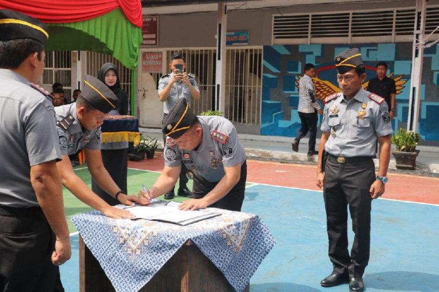 Kakanwil Kemenkumham Riau Saksikan Sertijab Kalapas Kelas II Selat Panjang