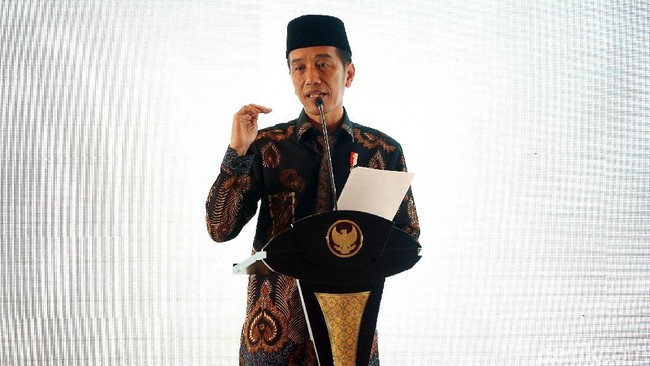 Sambangi Pesantren di Pamulang, Jokowi Bicara Dilema Pemerintah