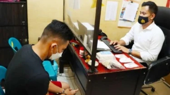 Satuan Reserse Narkoba Mengamankan Seorang Karyawan BUMN Diduga Menjual Sabu-saby 32,2 Gram