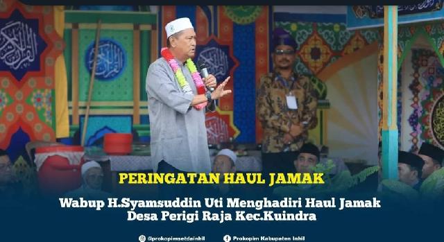Tengah Hujan Gerimis Wabup Inhil Hadiri Haul Jamak di Desa Perigi Raja