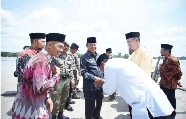 Bupati Inhil silaturahmi dengan Kades, BPD dan Forum Komunikasi RT/RW di Keritang