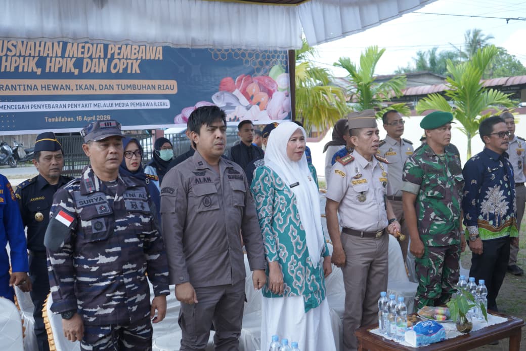 48,39 Ton Pangan Ilegal Dibakar di Tembilahan, Wabup Inhil: Negara Tak Boleh Kalah dari Penyelundup