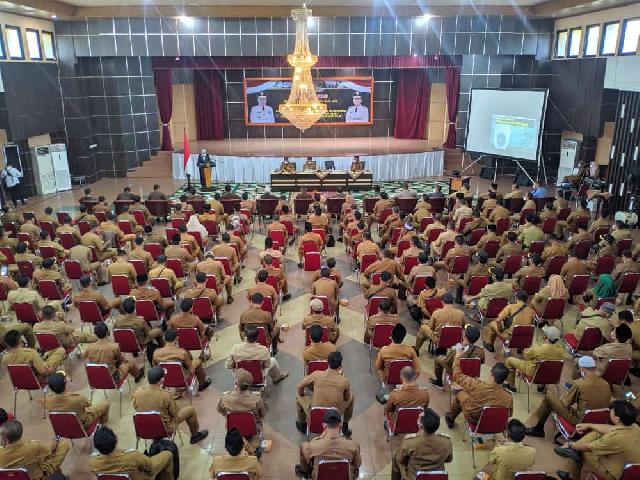 Tandatangani MoU, Kejari Inhil Beri Wejangan ke 197 Kades Agar Tak Korupsi