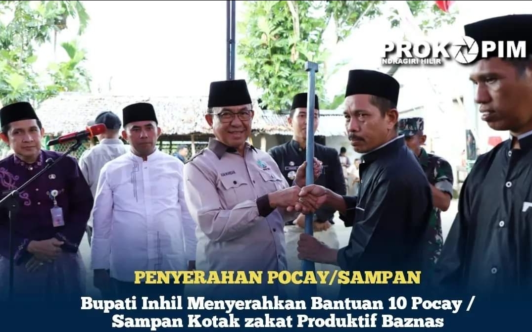Bupati Inhil Menyerahkan Bantuan 10 Pocay / Sampan Kotak Zakat Produktif Baznas