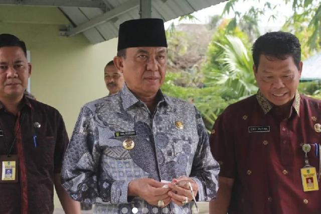 Bupati Inhil Beri Sambutan  Dalam Sosialisasi Saber Pungli Kepada Aparatur Desa 