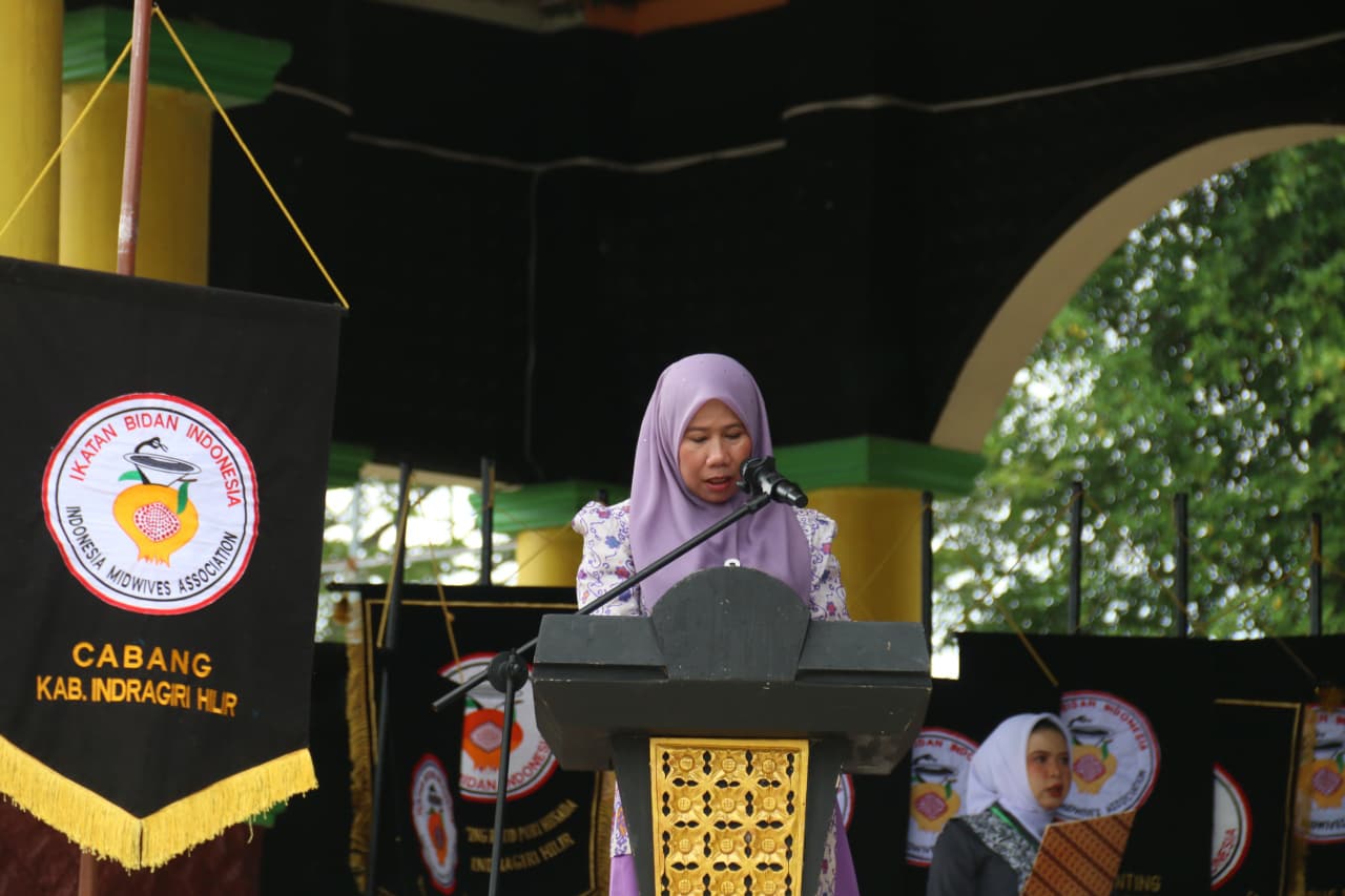 Wabup Yuliantini Hadiri HUT ke-75 IBI, Ajak Bidan Perkuat Sinergi Wujudkan Pelayanan Kesehatan Berkualitas di Inhil