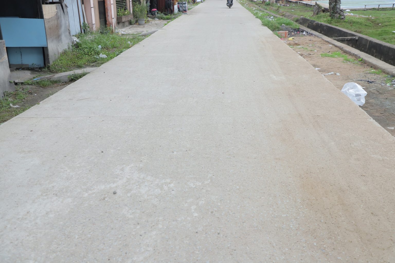 Bupati Herman Tinjau Infrastruktur CSR di Guntung, Tekankan Transparansi Program